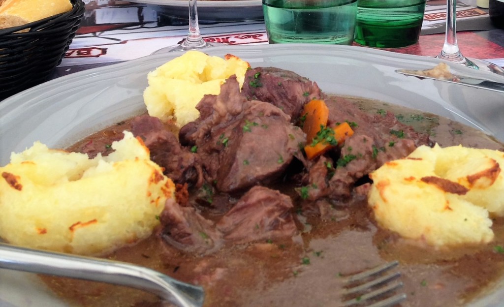 O típico 'boeuf bourguignon'