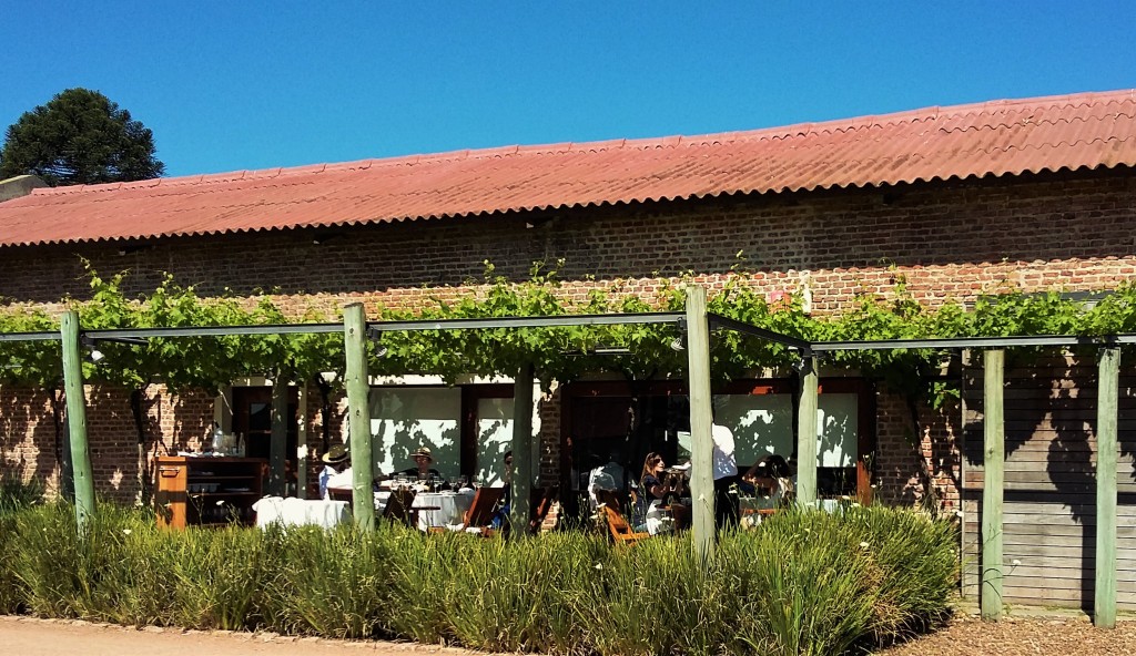Visitantes também podem optar pelo terraço do restaurante