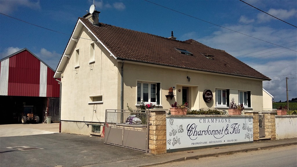 chardonnet-fachada-casa-3